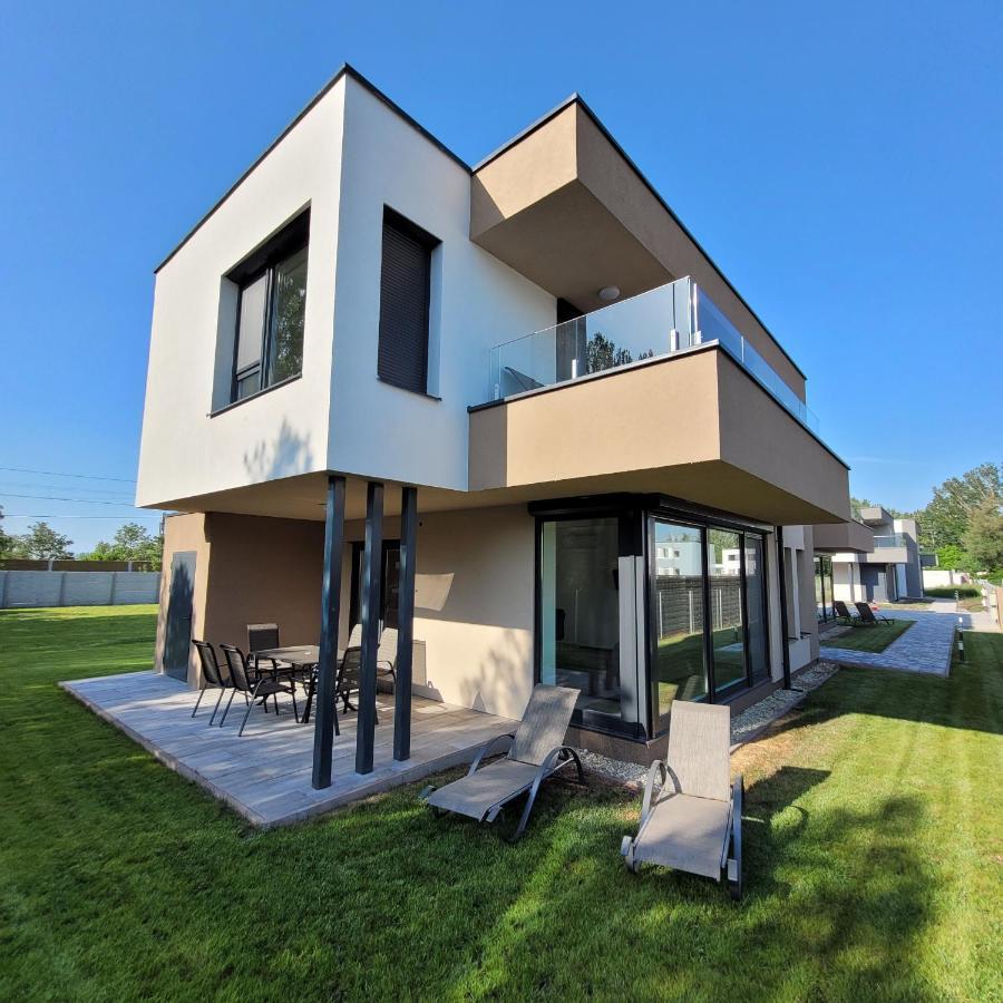 Апартаменты Zea Apartmanhaz Балатонфеньвеш Экстерьер фото
