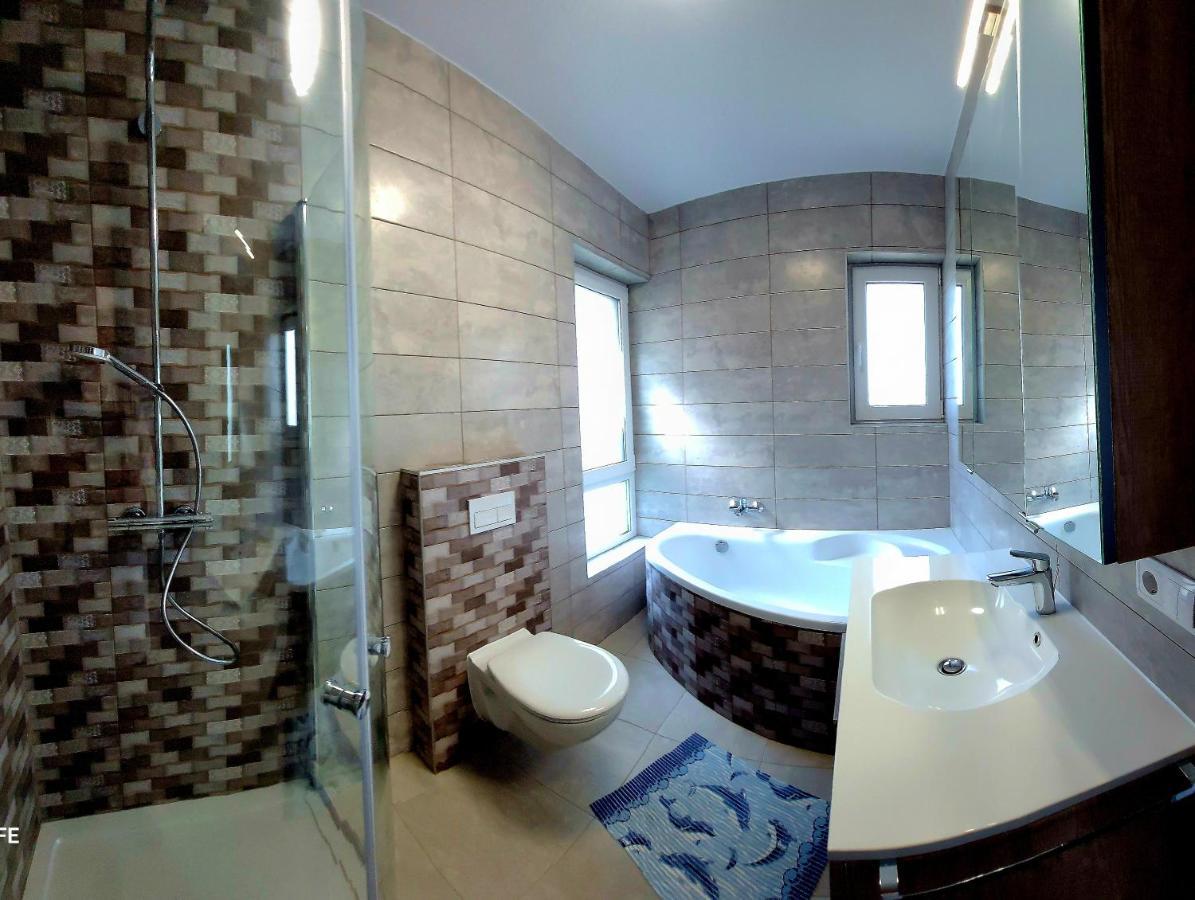 Апартаменты Zea Apartmanhaz Балатонфеньвеш Экстерьер фото