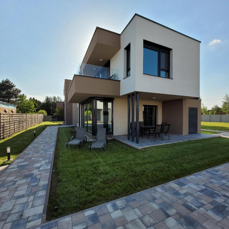 Апартаменты Zea Apartmanhaz Балатонфеньвеш Экстерьер фото
