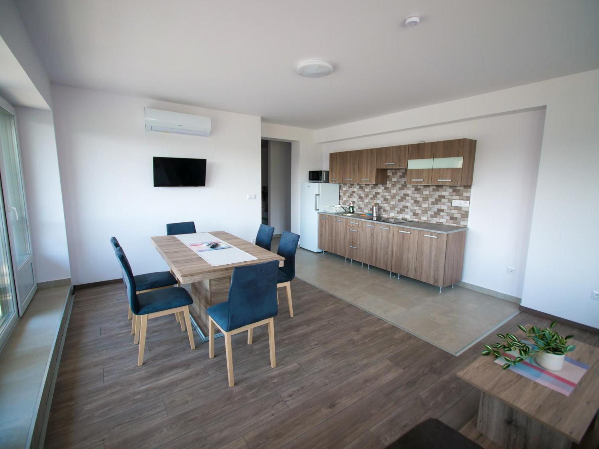 Апартаменты Zea Apartmanhaz Балатонфеньвеш Экстерьер фото