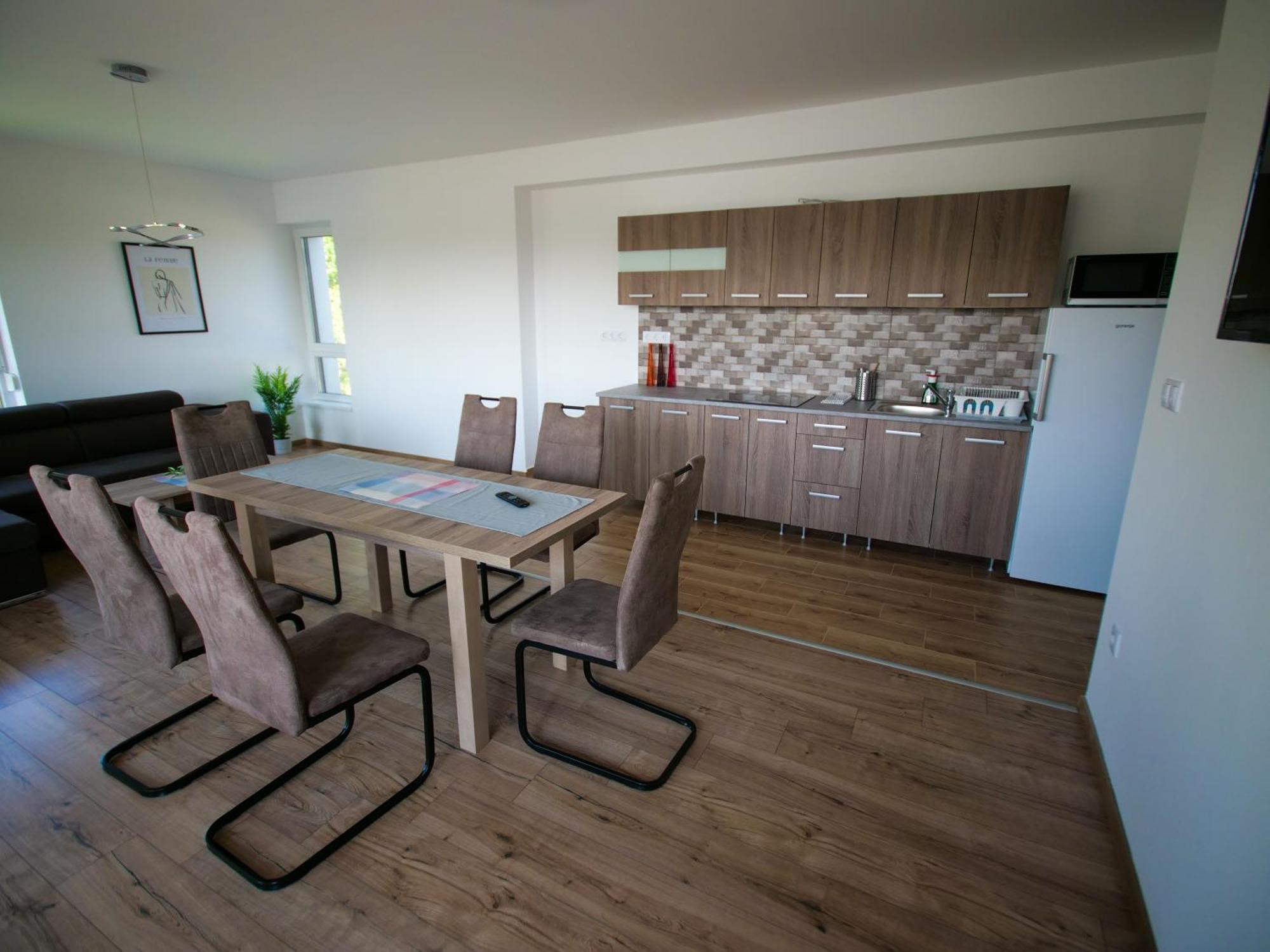 Апартаменты Zea Apartmanhaz Балатонфеньвеш Экстерьер фото