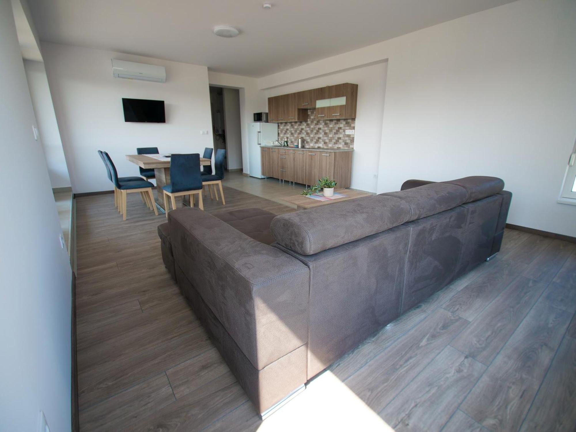 Апартаменты Zea Apartmanhaz Балатонфеньвеш Экстерьер фото