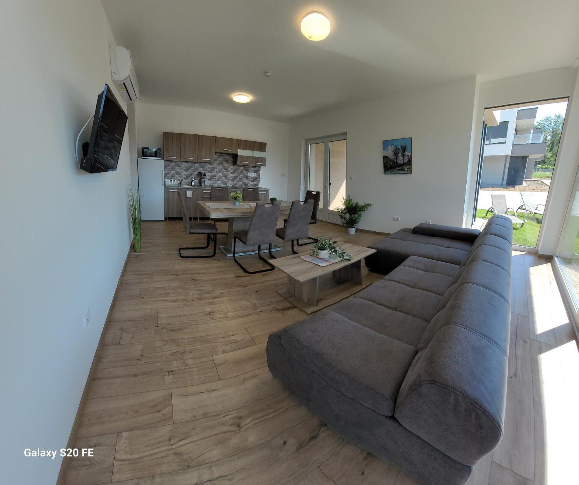 Апартаменты Zea Apartmanhaz Балатонфеньвеш Экстерьер фото