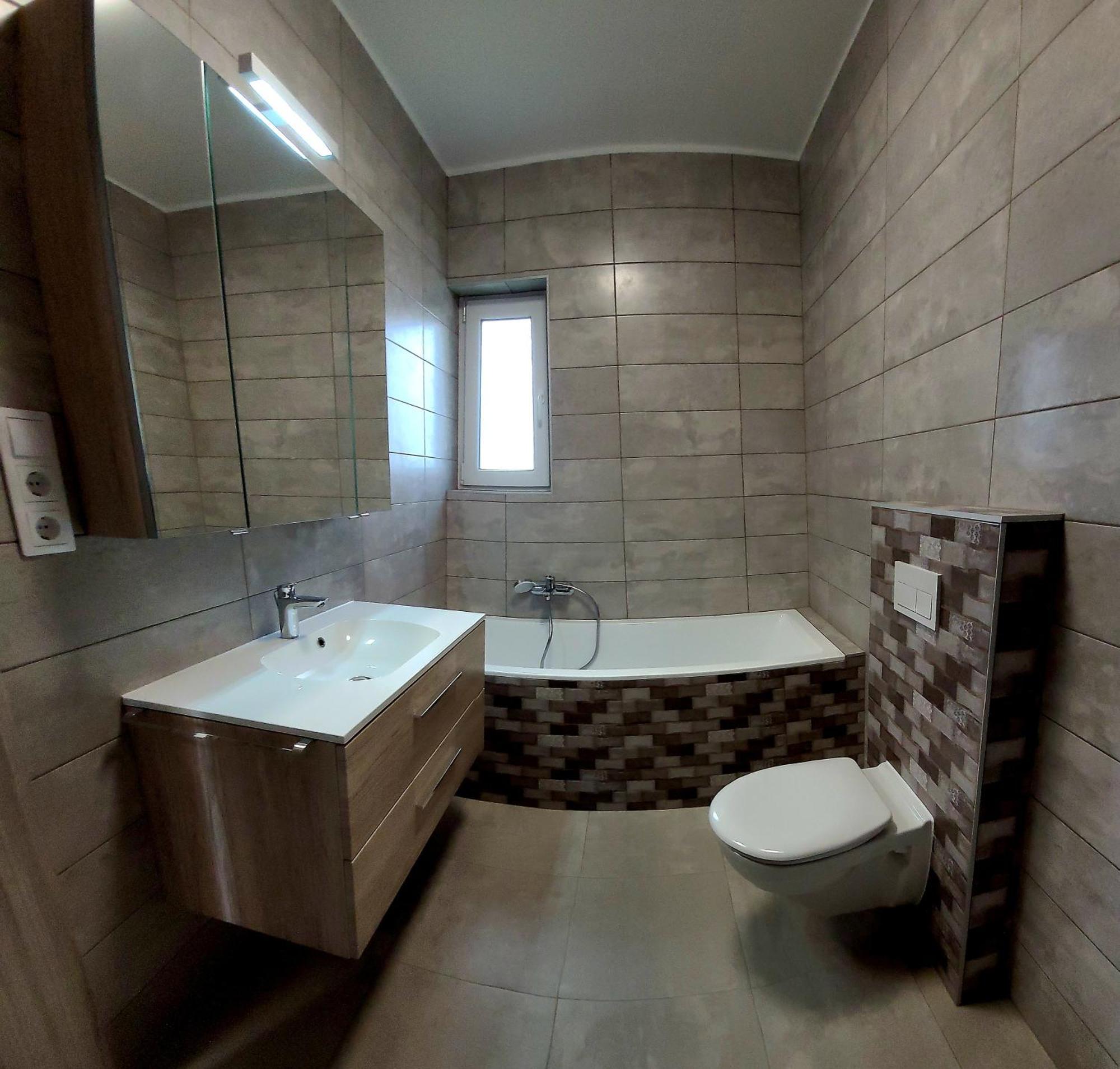 Апартаменты Zea Apartmanhaz Балатонфеньвеш Экстерьер фото